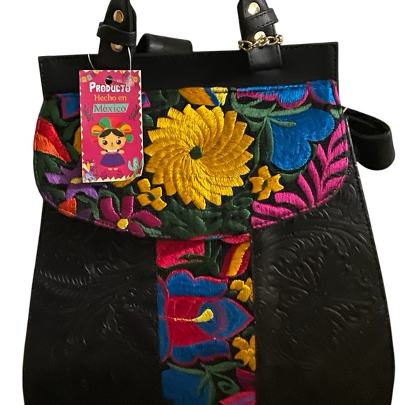 Vegan Backpack, Black backpack, Embroidered Backpack, Floral Backpack, Vegan - Picture 2 of 13